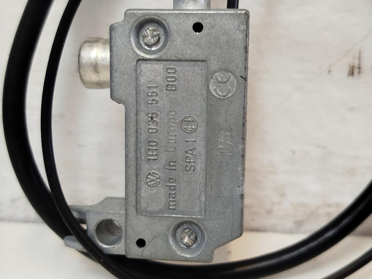 VW Golf 3 1H Verst&auml;rker Antenne Antennenverst&auml;rker OE