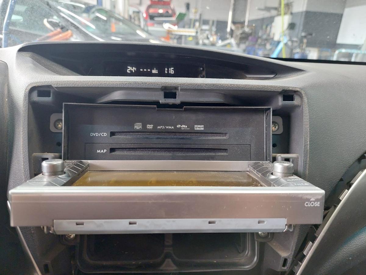Subaru Forester SH orig Radio von Kenwood 86271SC121 mit GBS Navi Bj 2010