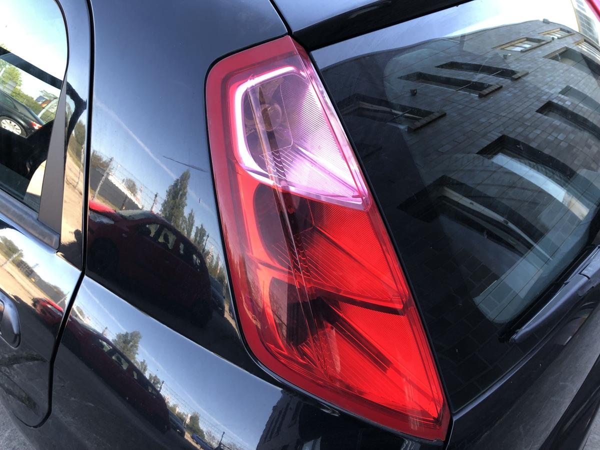 Fiat Grande Punto 199 R&uuml;ckleuchte links R&uuml;cklicht Heckleuchte bis 2009