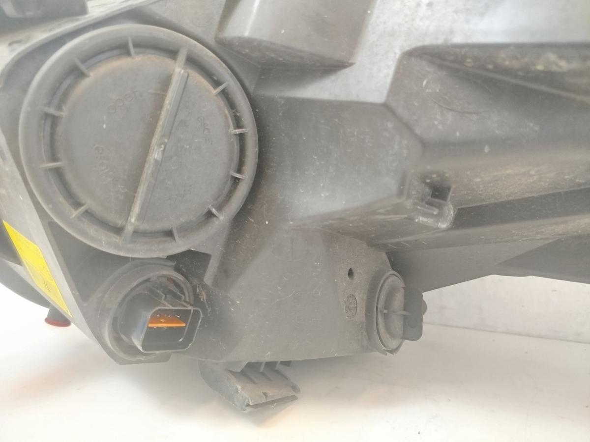 Kia Venga YN Scheinwerfer vorn rechts Hauptscheinwerfer Halogen Tr&uuml;b OEM