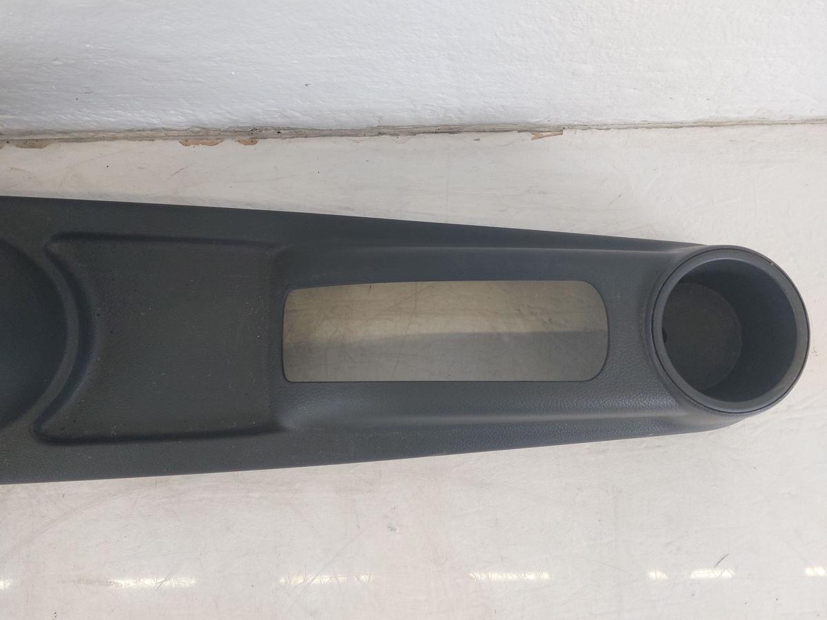 Chevrolet Spark M300 Mittelkonsole Verkleidung Mitteltunnel Getränkehalter