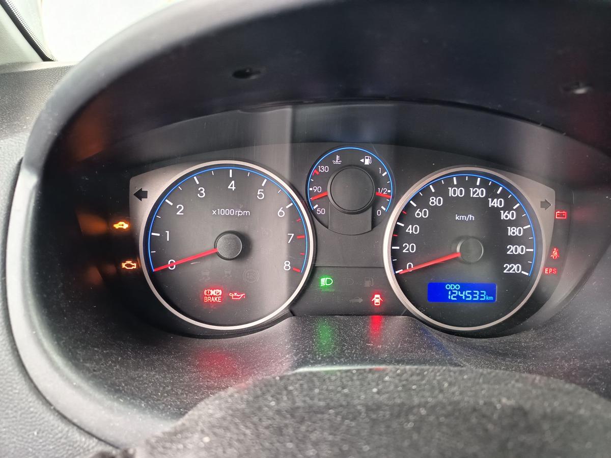Hyundai I20 PB original Kombiinstrument Tacho 940061J175 Baujahr 2012