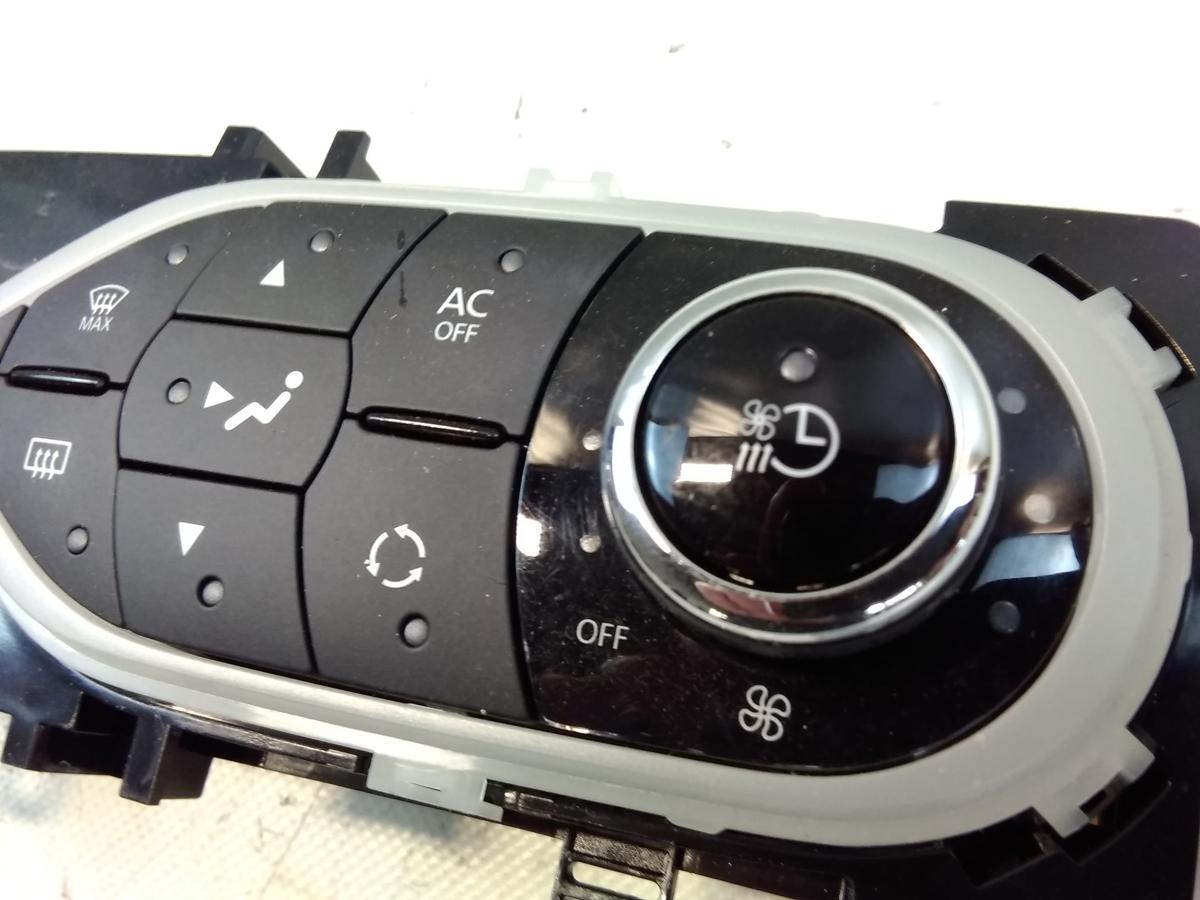 Renault Zoe original Klimabedienteil Klimaautomatik 275100906R Bj.2015