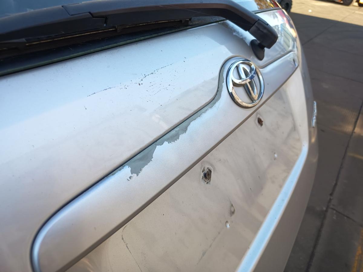 Toyota Corolla E12 Kombi original Heckklappe mit Scheibe Rost 199Brillantsilber