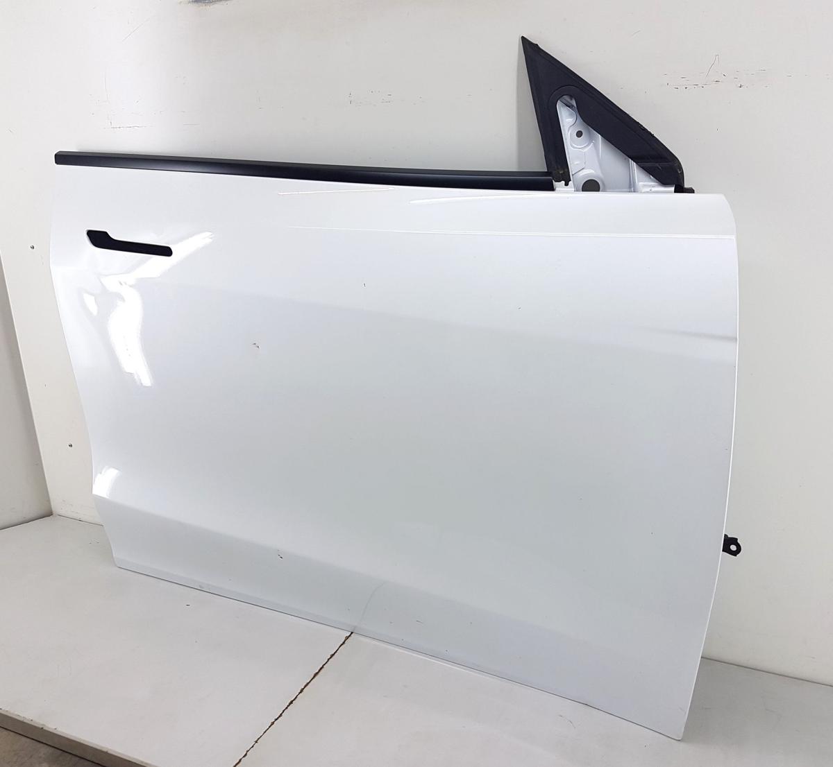 Tesla Model Y T&uuml;r vorn rechts in PPSW White Water Pearl Bj22 Rohbau 149353800D