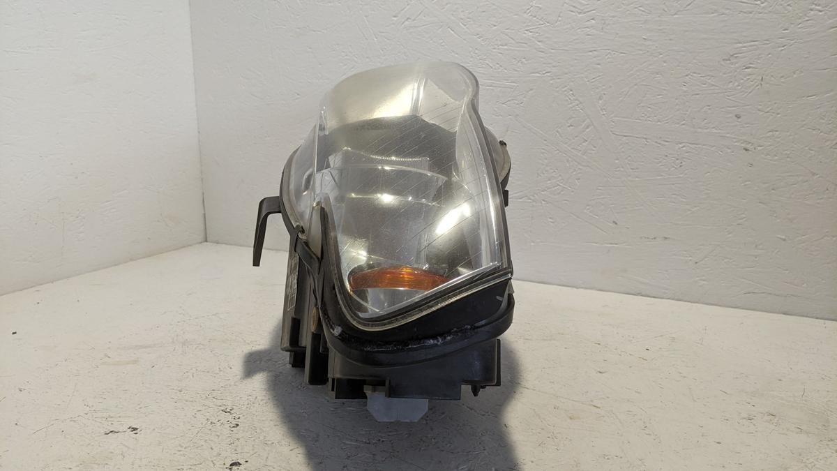 Audi A4 8E B7 Avant Scheinwerfer rechts Hauptscheinwerfer Lampe Originalteil