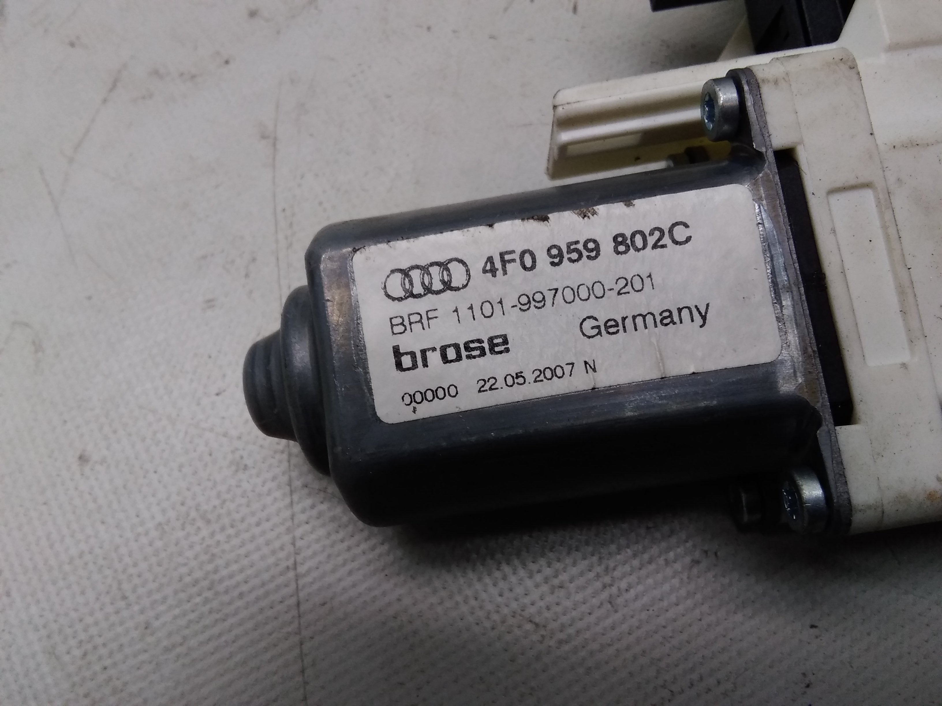 Audi A6 4F 4F0959802C Fensterhebermotor Tür rechts hinten original BJ2007