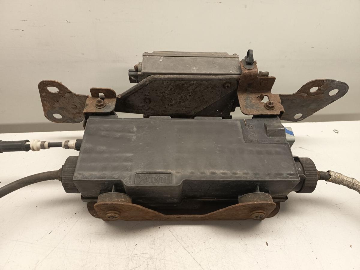 Renault Laguna III Kombi orig Modul Parkbremse Stellmotor Steuergerät BJ 2010