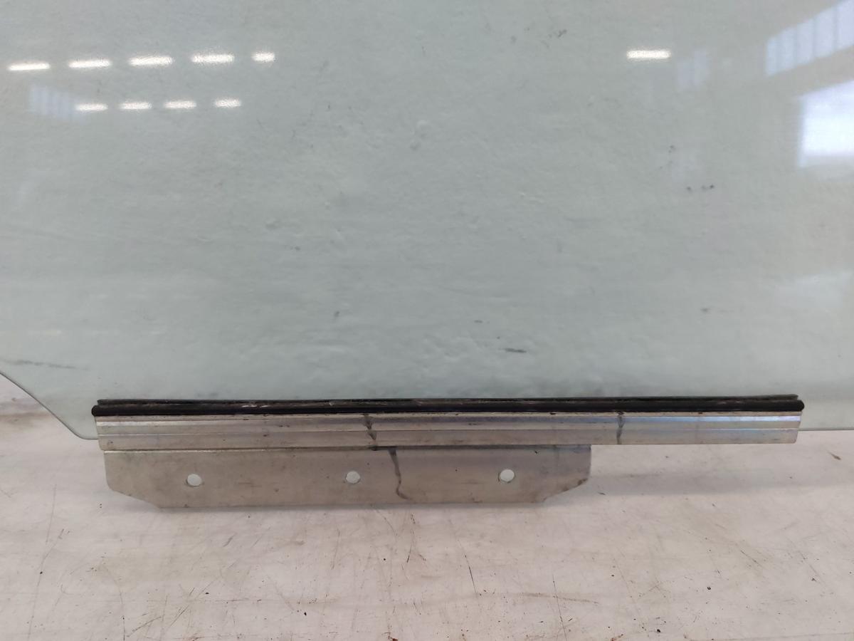 Toyota Yaris XP13 T&uuml;rscheibe hinten rechts Seitenscheibe Fenster Colorglas