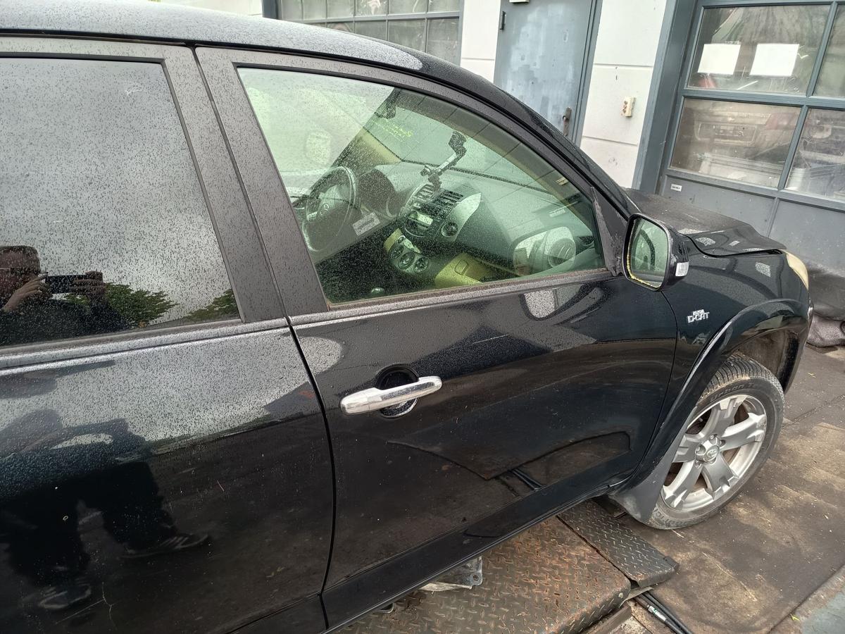 Toyota Rav4 original T&uuml;r vorne rechts 202 Black Uni Baujahr 2009