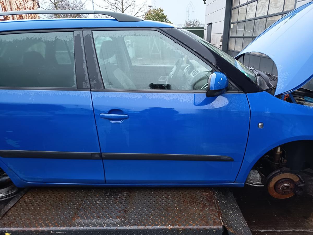 Skoda Fabia II 5J original T&uuml;r vorn rechts Beifahrer F5K Dynamic Blue Bj 2008