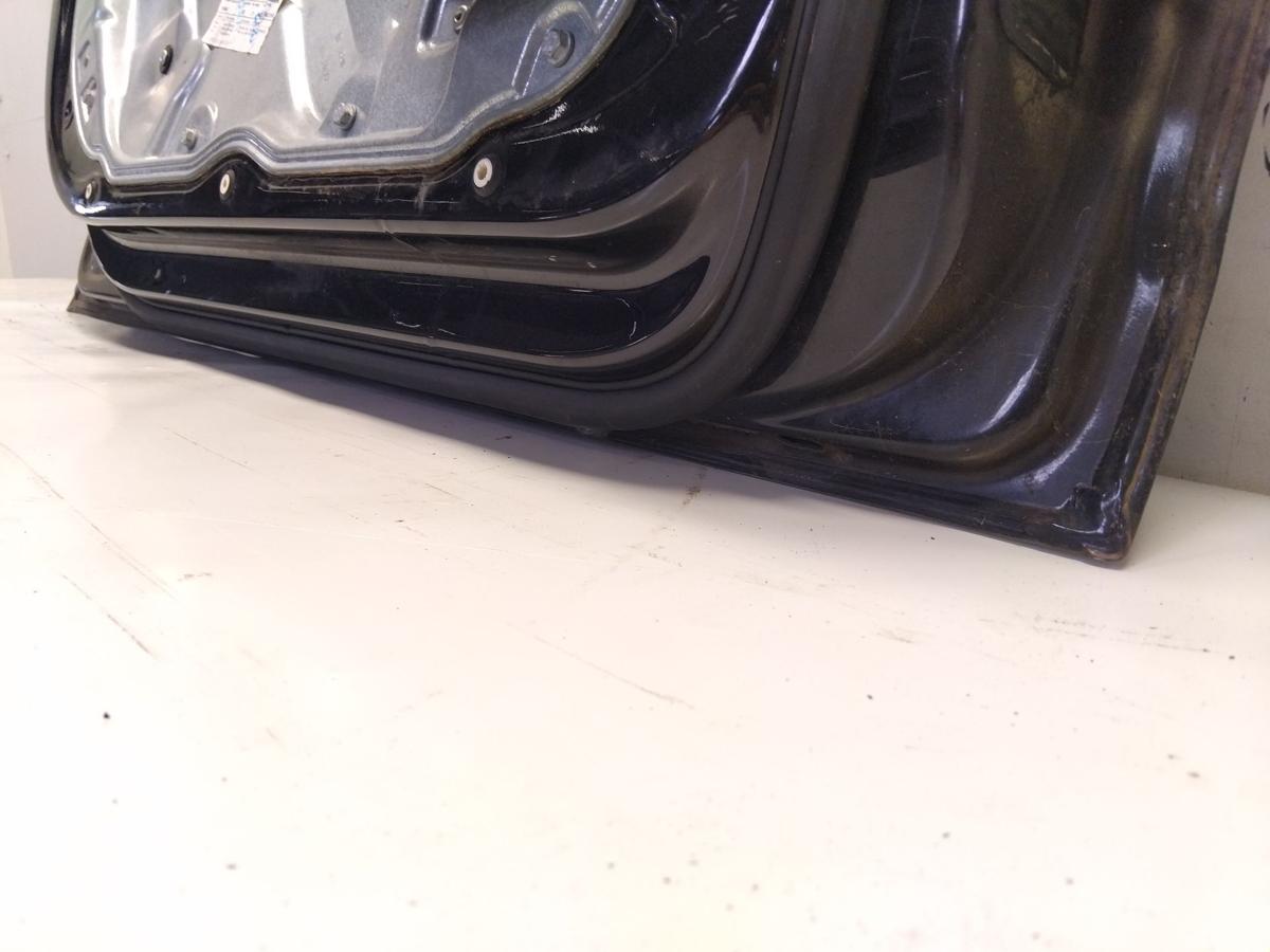 VW Polo 9N3 T&uuml;r vorn links Fahrert&uuml;r 5-t&uuml;rig schwarzmetallic LC9Z Bj.2009