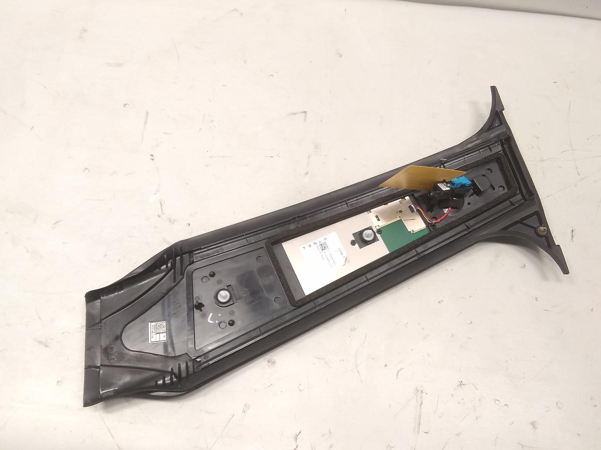 Tesla Model Y original Glasabdeckung Blende B S&auml;ule links mit Kamera 149424000A