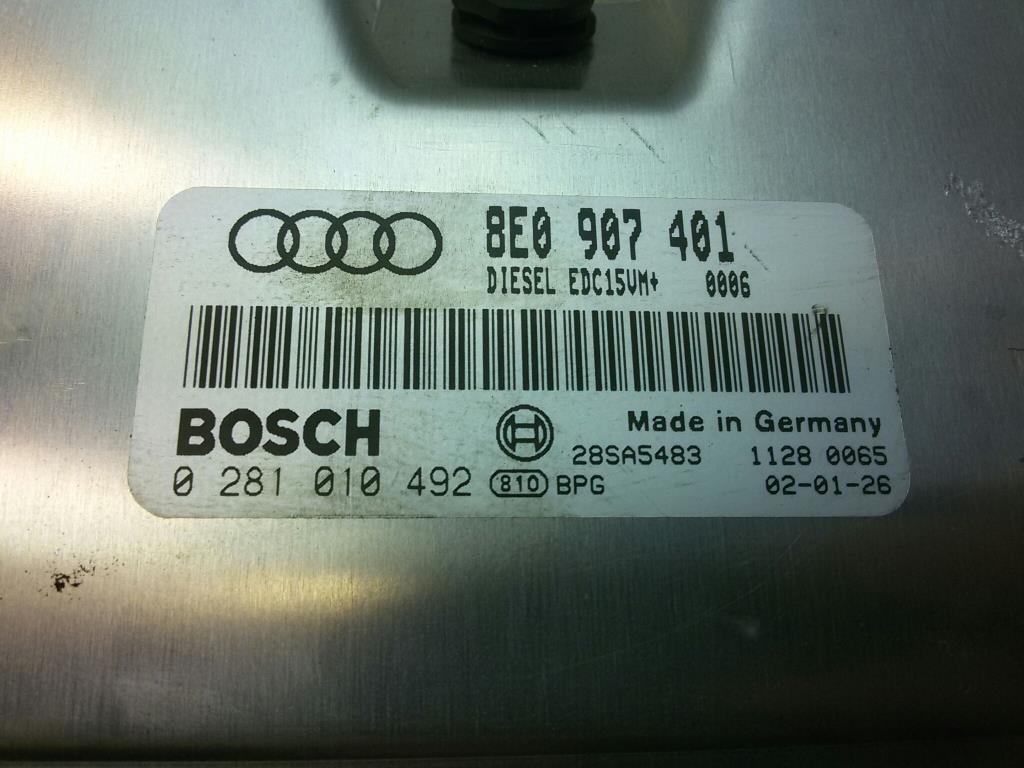 Audi A4 B6 Avant 8E5 Steuergerät Motor 8E0907401 0281010492 BOSCH BJ2002