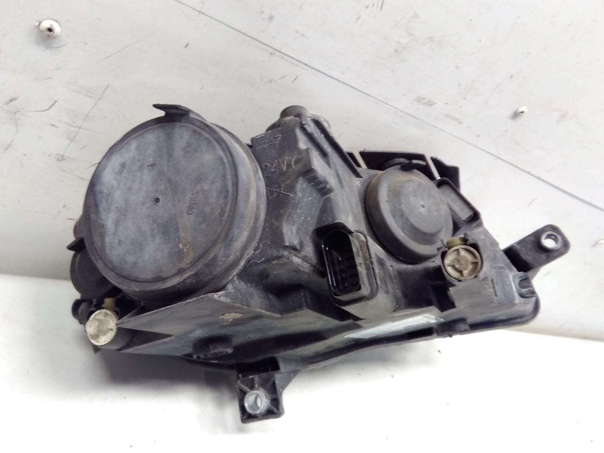 VW Passat 3C original Scheinwerfer links Valeo Halogen mit LWR BJ2006