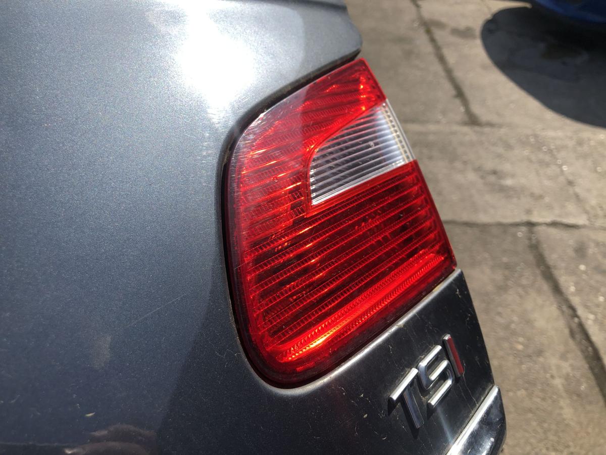Skoda Superb 2 Typ 3T R&uuml;ckleuchte innen rechts Heckklappenteil Vorfacelift Limo