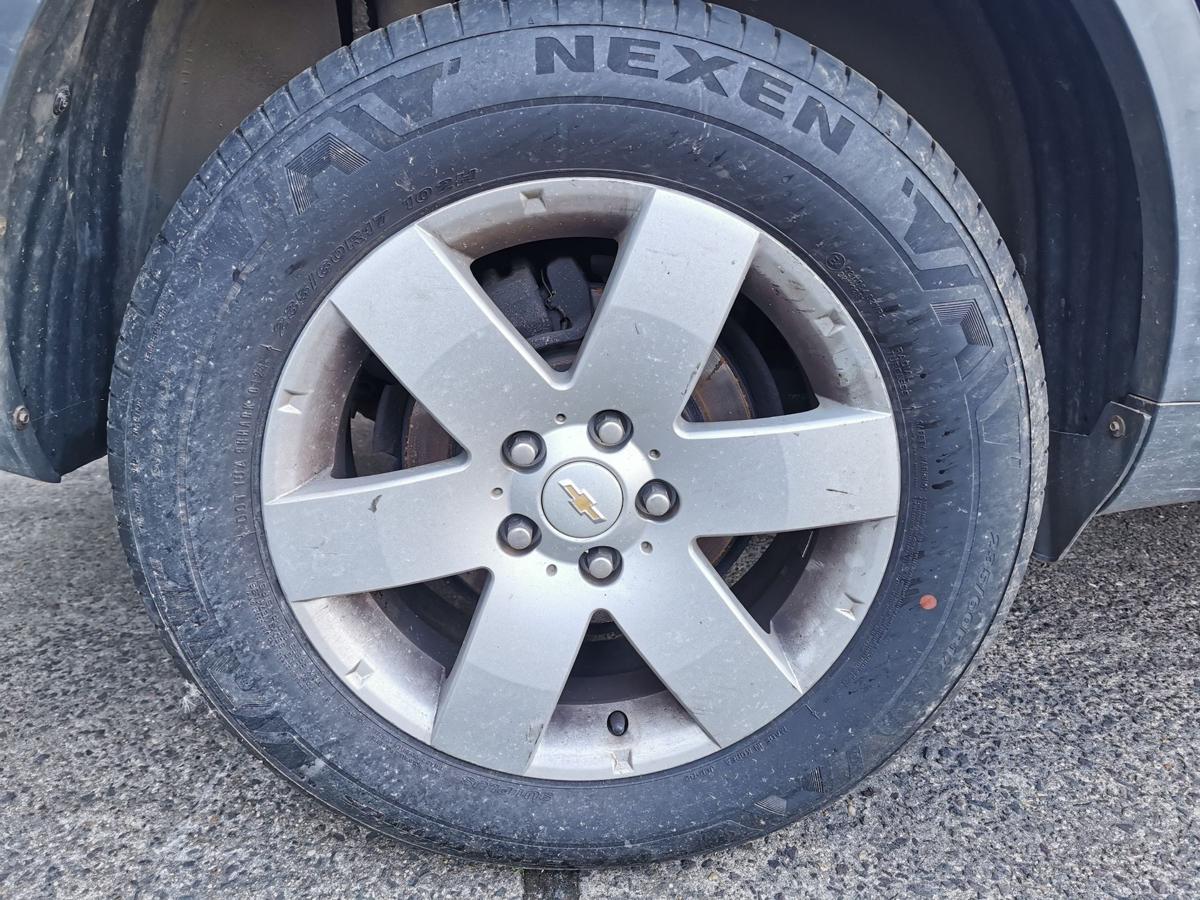 Chevrolet Captiva KLAC Radsatz Alufelgen 17Zoll 235 60 R17 102H Nexen Sommer