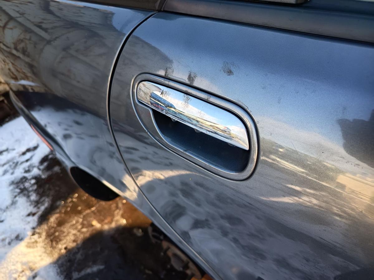 Volvo V40 original T&uuml;rgriff aussen hinten rechts Fond Chrom Bj 2001