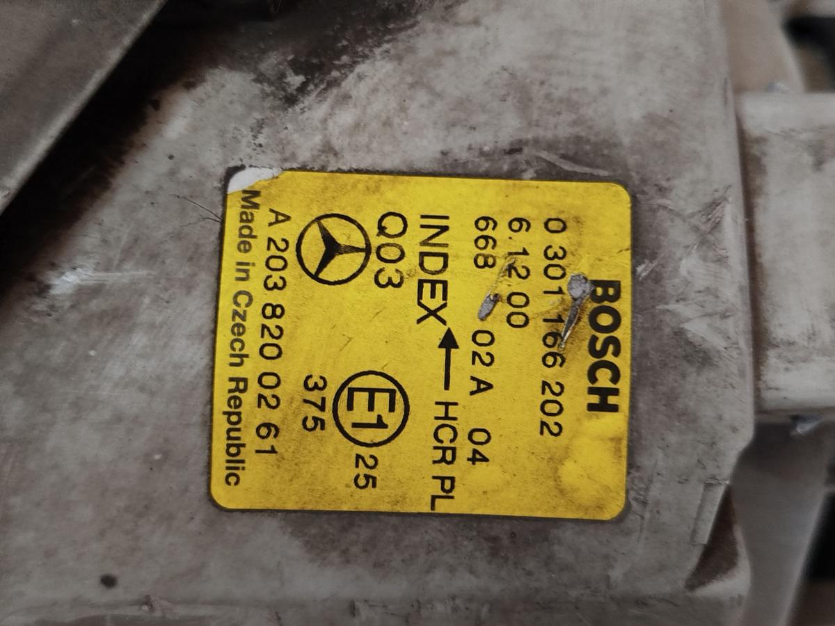 Mercedes C Klasse W203 Scheinwerfer rechts Frontscheinwerfer Halogen bis 2004