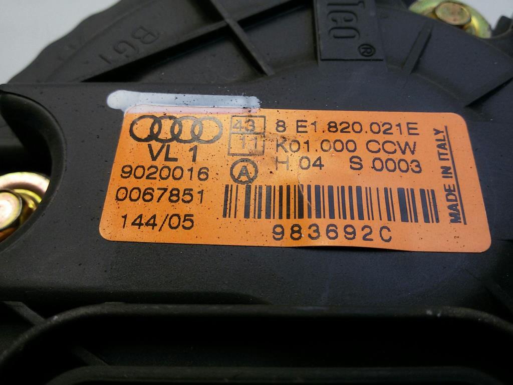 Heizungsgeblaese 8E1820021E Audi A4 (8ec/8ed,11/04-) BJ: 2006