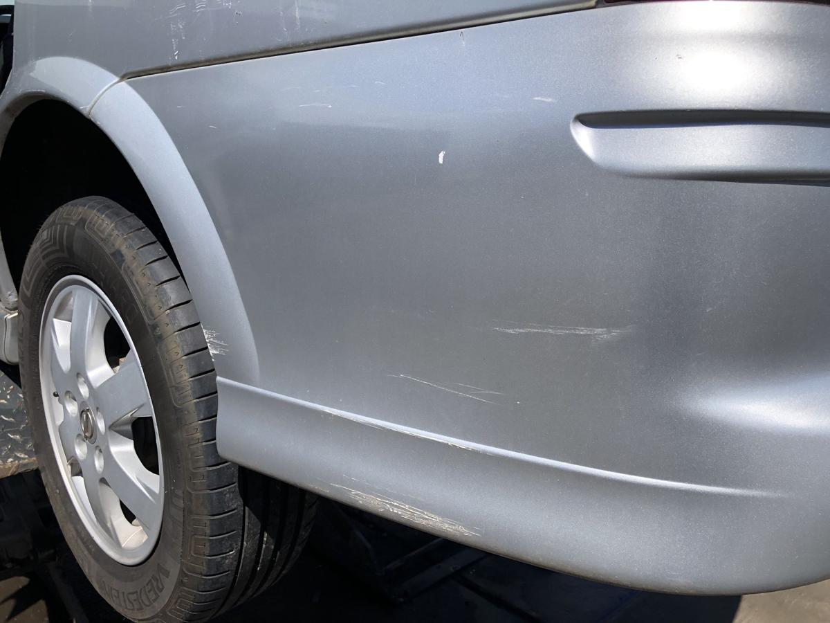 Opel Vectra B Caravan orig Stoßstange Fänger hinten/Heck L147 Starsilber Bj 2001