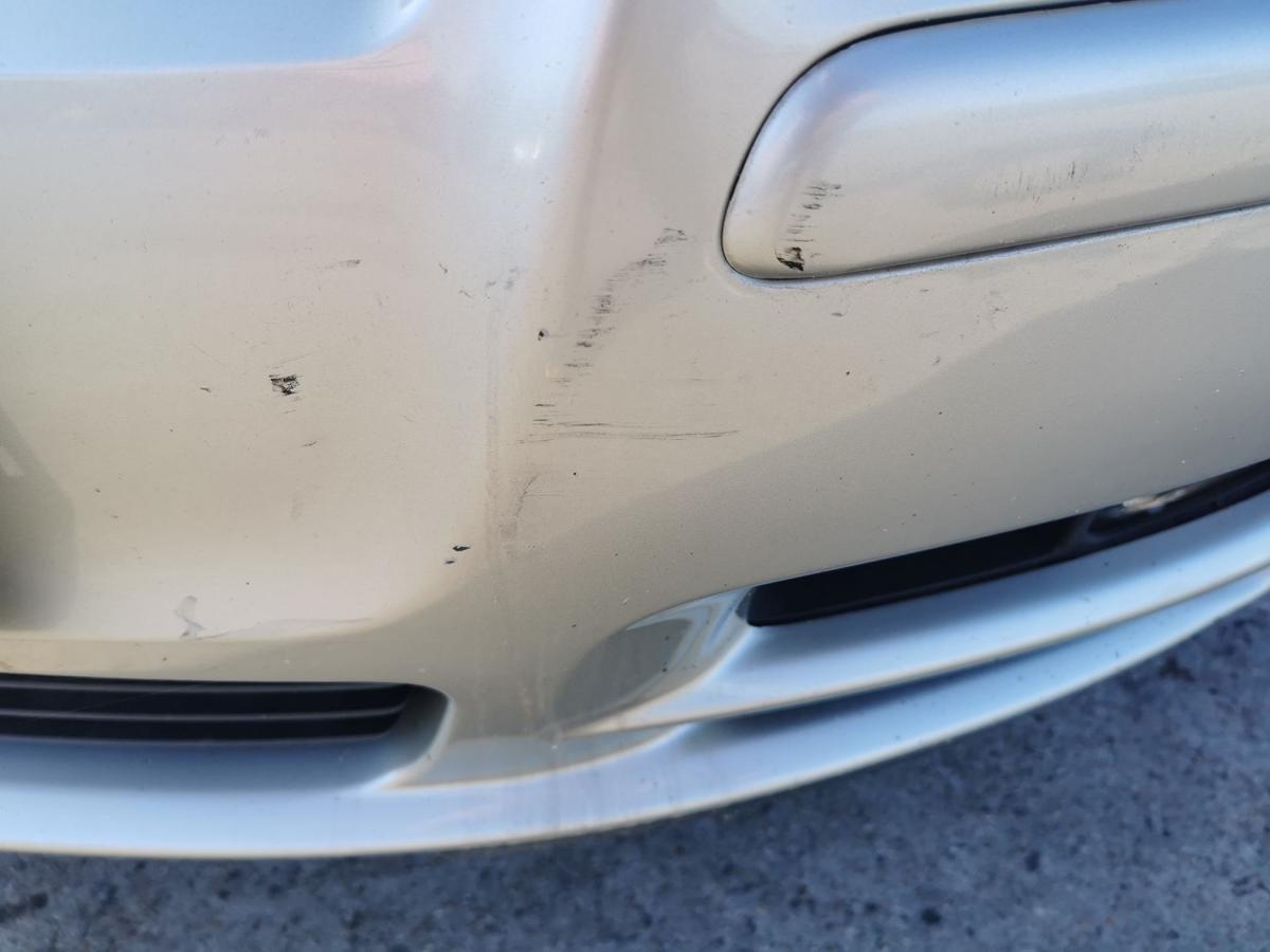 Toyota Avensis T25 Stossfänger Stossstange Bumper vorn SRA NSW 1C0 Radiant Silv