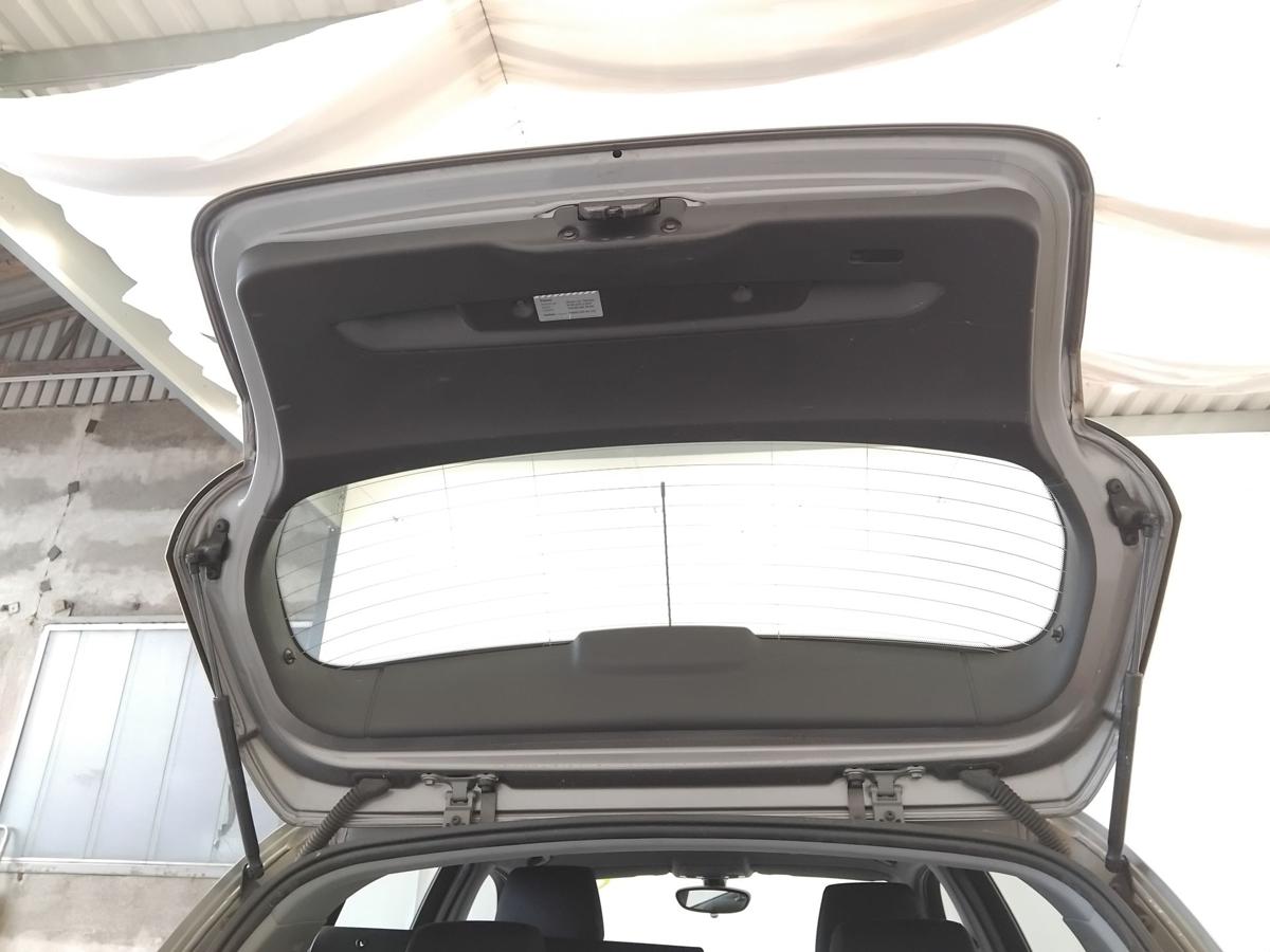 BMW 1er E81 E87 Heckklappe spacegraumetallic A52 mit Heckscheibe BJ2009