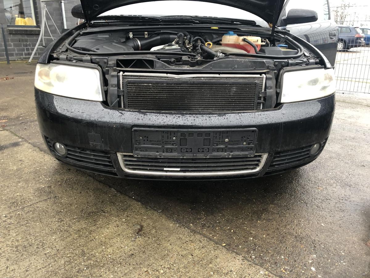 Audi A4 8E B6 Limo Sto&szlig;f&auml;nger vorn Stossstange Frontsch&uuml;rze NSW LZ9W Bumper