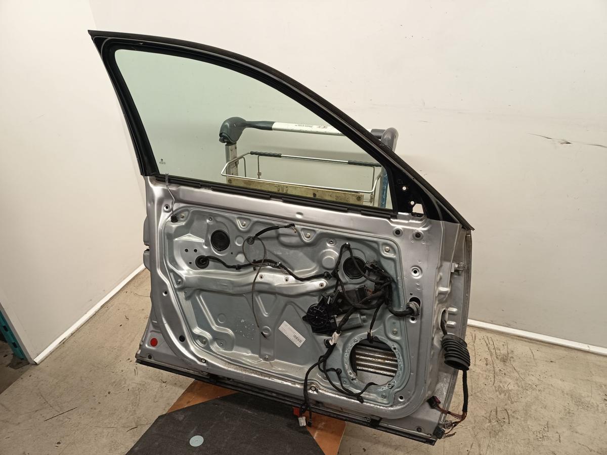 Skoda Superb orig T&uuml;r vorn links Fahrer F7T Diamantsilber met Bj 2003