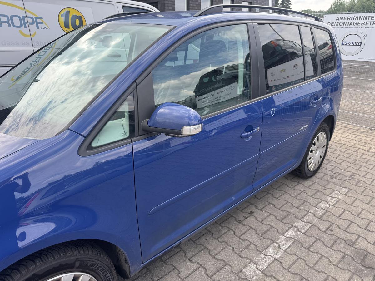 VW Touran 1T original T&uuml;r vorn links LL5M Indienblau Rohbau Bj.2008