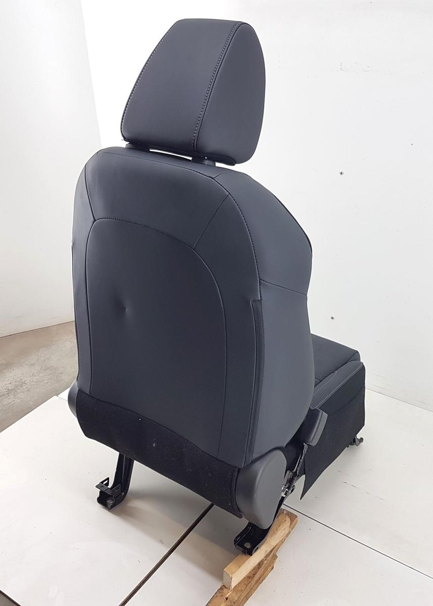 Mitsubishi Eclipse Cross Sitz vorn links Bj23 Teilleder dunkelgrau Sitzheizung