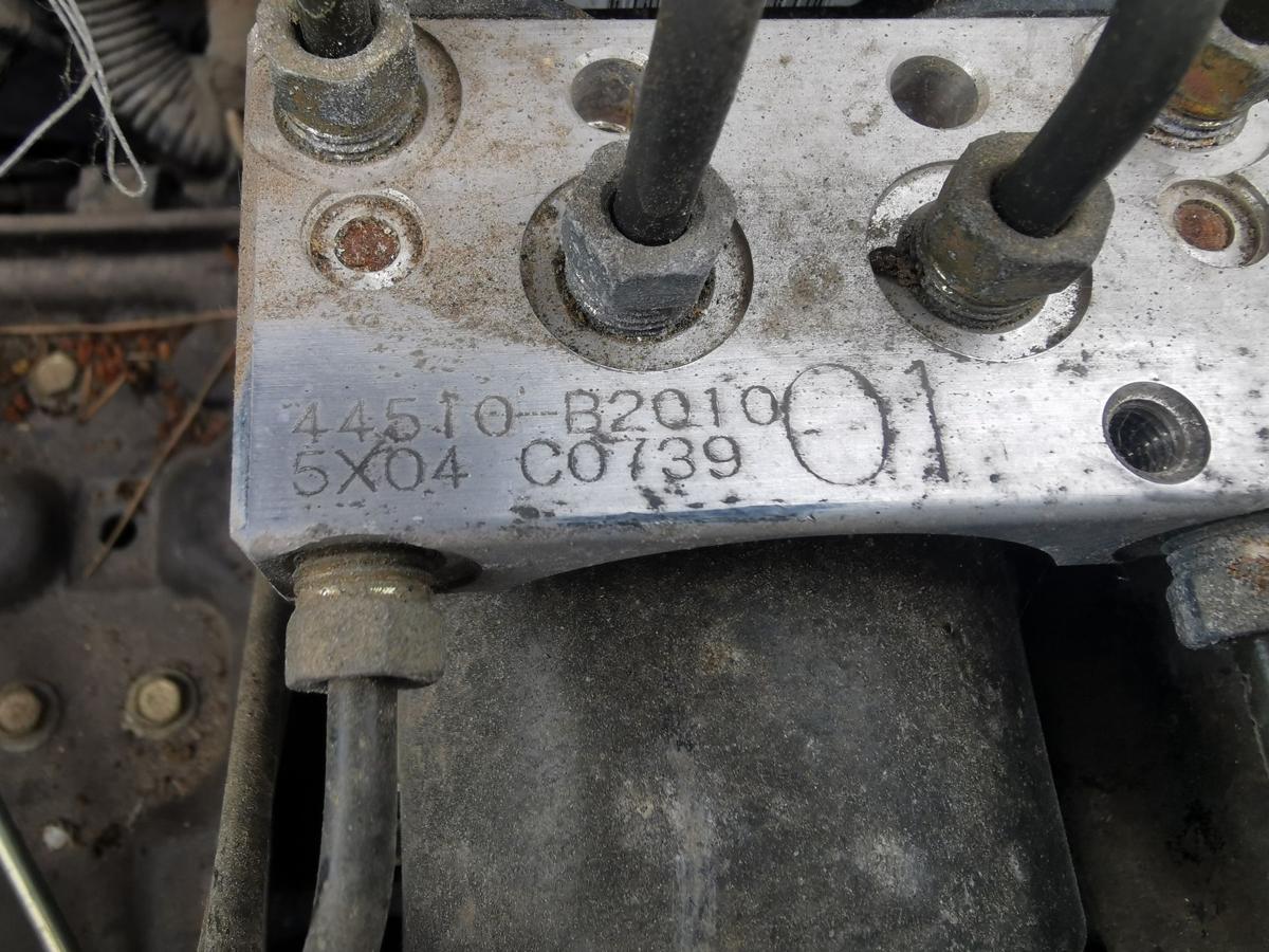 Daihatsu Cuore 251 ABS Hydroaggregat Block Steuergerät Steuereinheit