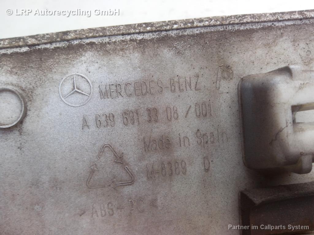 Abdeckung Seitenw R 6396913308 Mercedes-Benz Vito (639 Ab 10/03) BJ: 2004