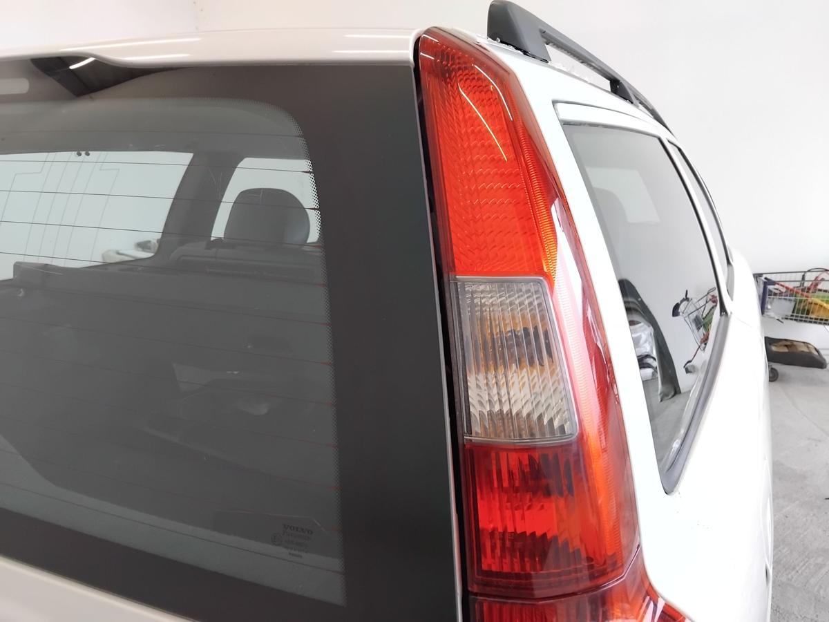 Volvo V70 II Kombi original R&uuml;ckleuchte Heckleuchte rechts oben BJ2002