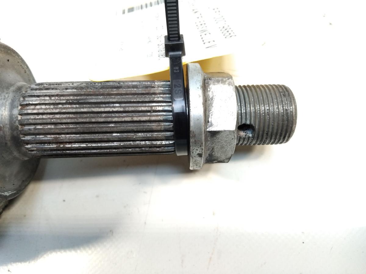 Toyota Avensis T22 Antriebswelle Gelenkwelle vorn rechts 1.8 95kw 1ZZ ABS BJ2002