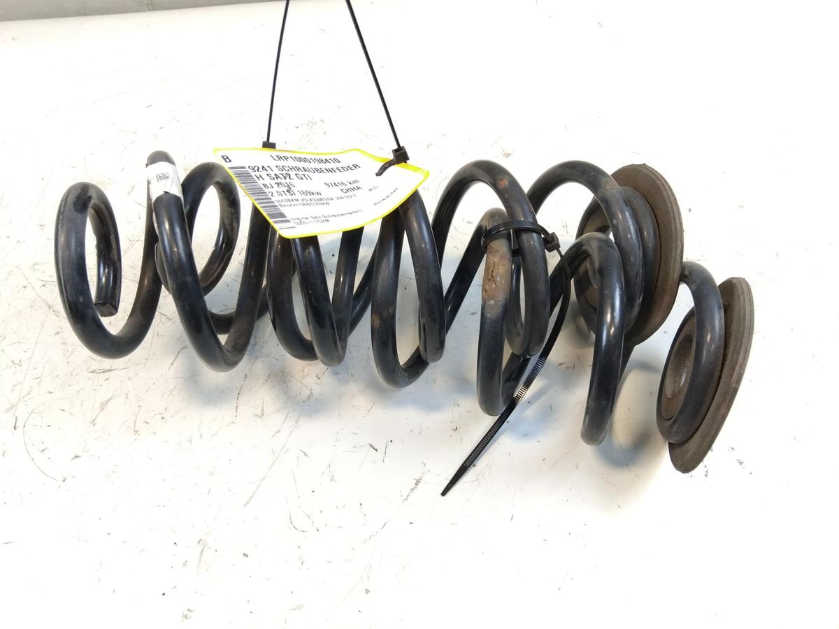 VW Golf 7 GTI original Satz Schraubenfedern Hinterachse 5Q0511115HM Bj.2016