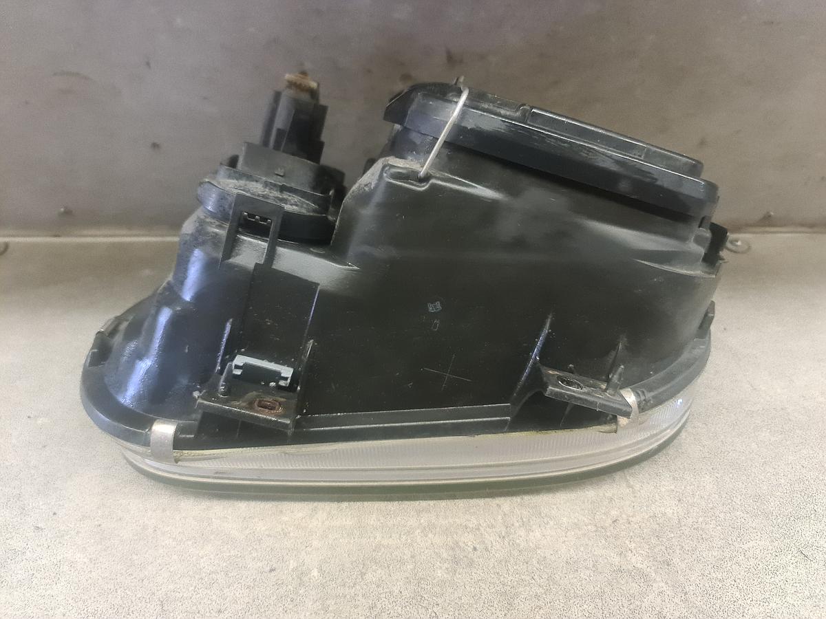 VW Golf Vl Scheinwerfer vorn rechts Lampe Halogen Hella BJ97-03