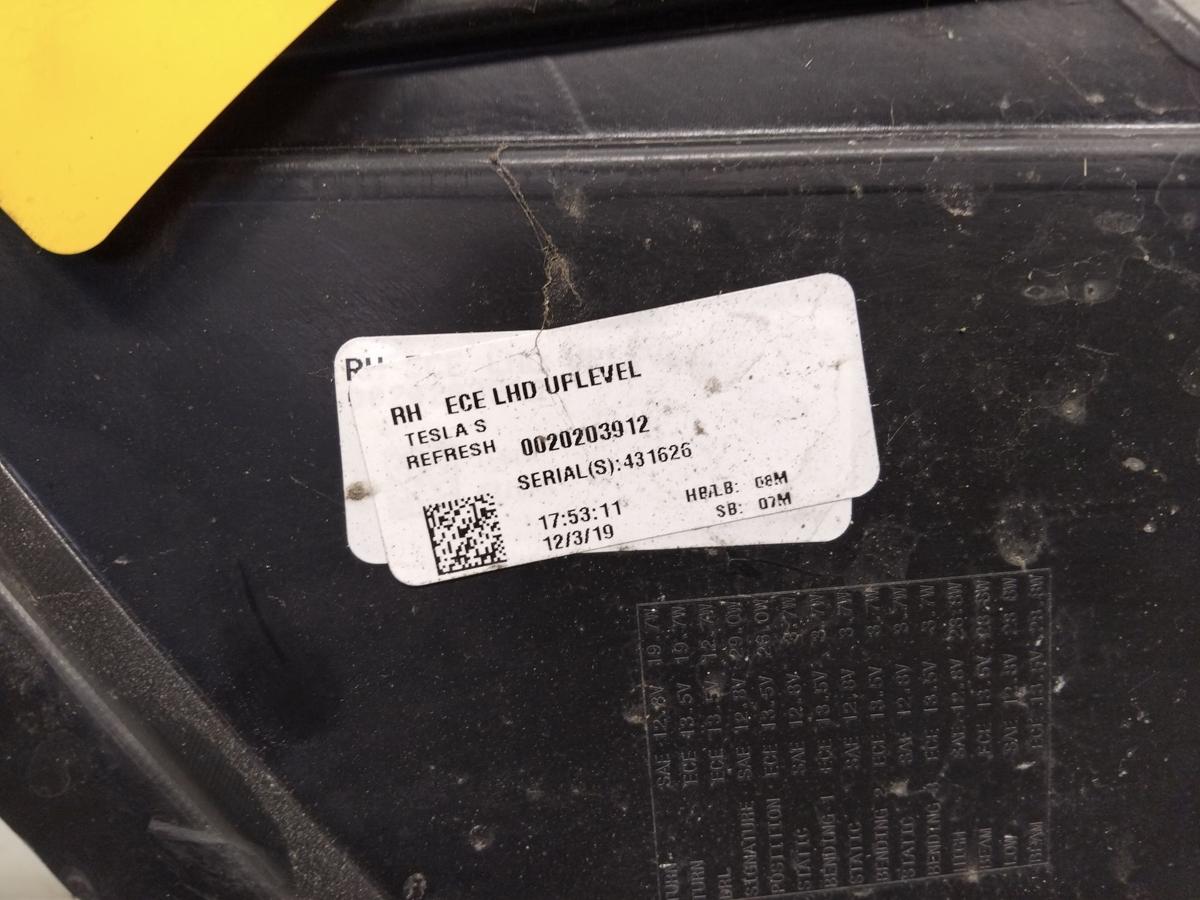 Tesla Model S Facelift original LED Scheinwerfer rechts 1053575-00-E Bj.2019