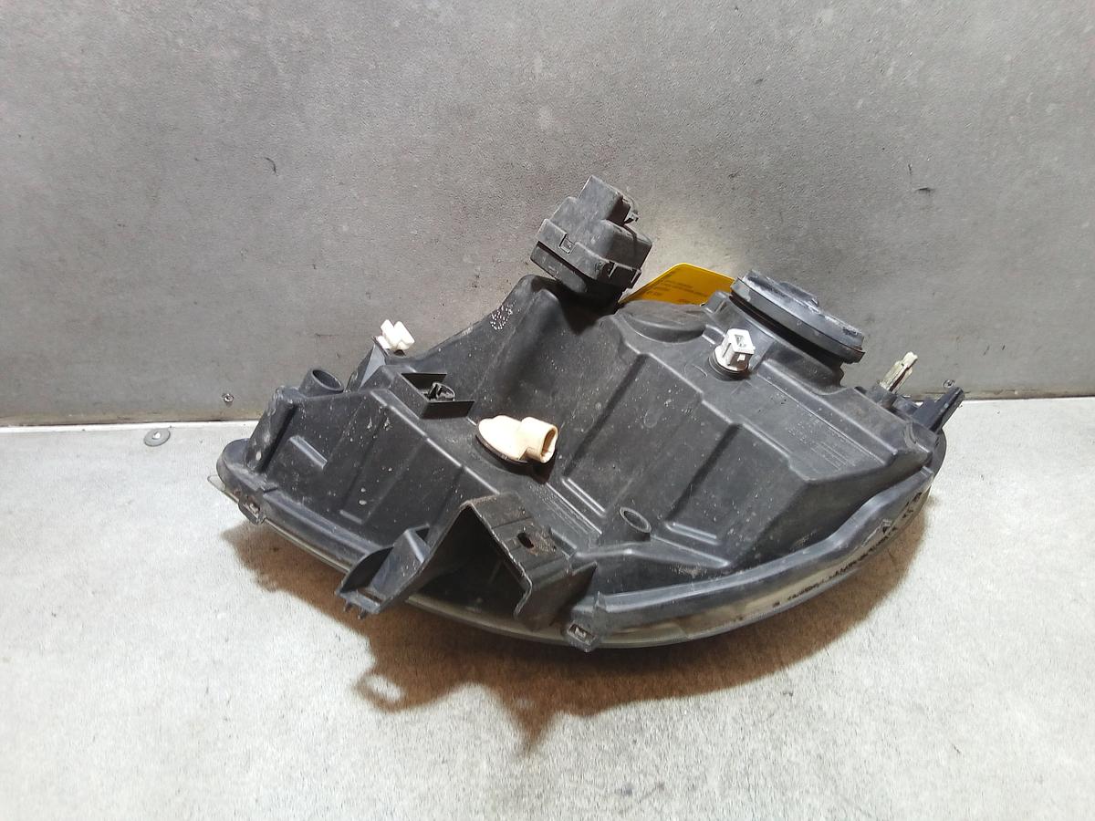 Nissan Kubistar Scheinwerfer vorn rechts Halogen Lampe 8200236591 BJ03-09