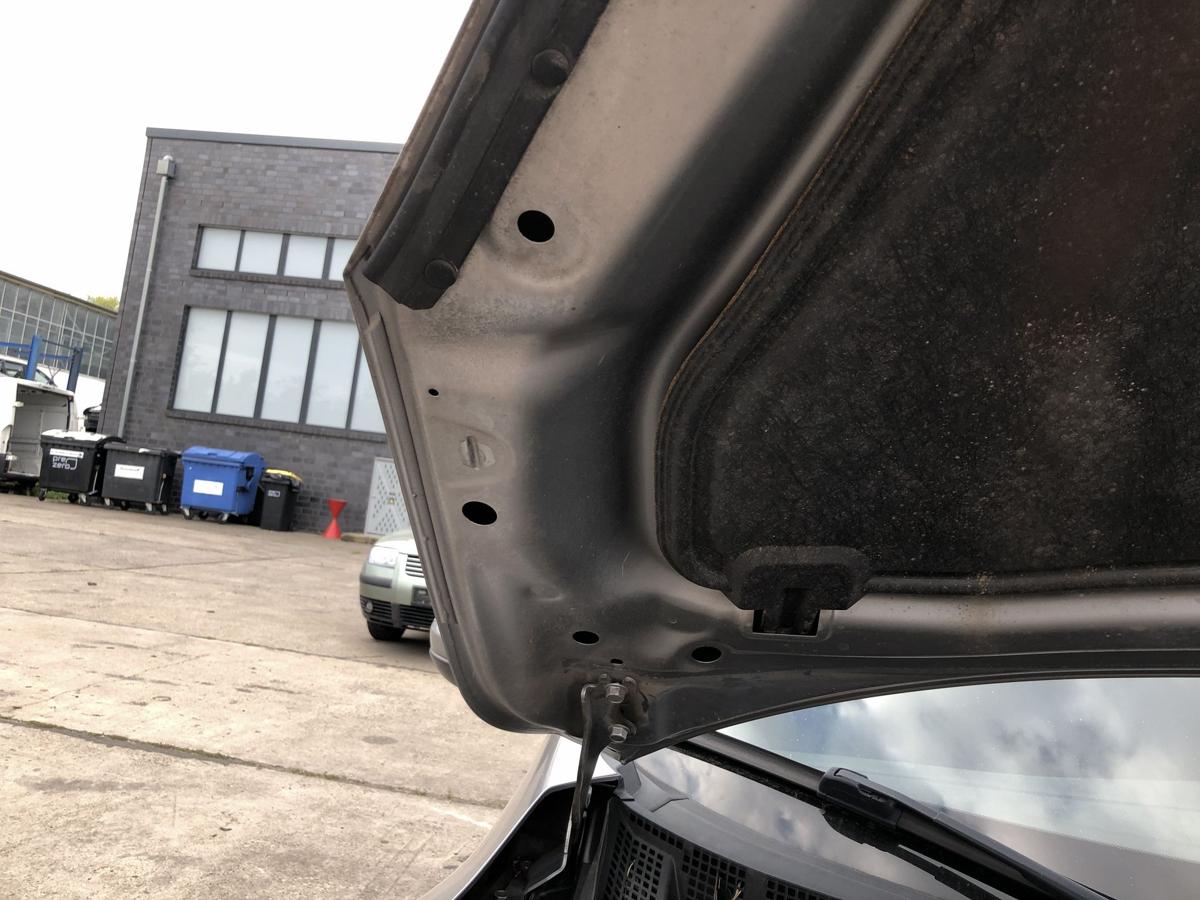 Mazda 3 Typ BL Motorhaube Haube Motorklappe vorn 38P Liquid Silver Met