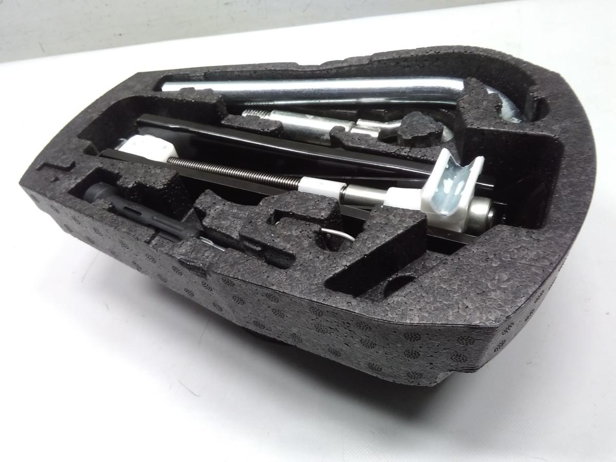 Skoda Citigo original Wagenheber Abschlepp&ouml;se Schaumstoffbox BJ2012 1S0011031