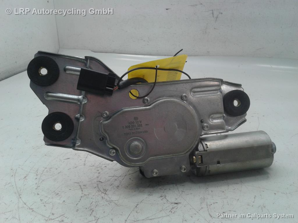 Ford Focus 1 BJ2004 Wischermotor hinten Heckwischermotor XS41N17K441AA 0390201552