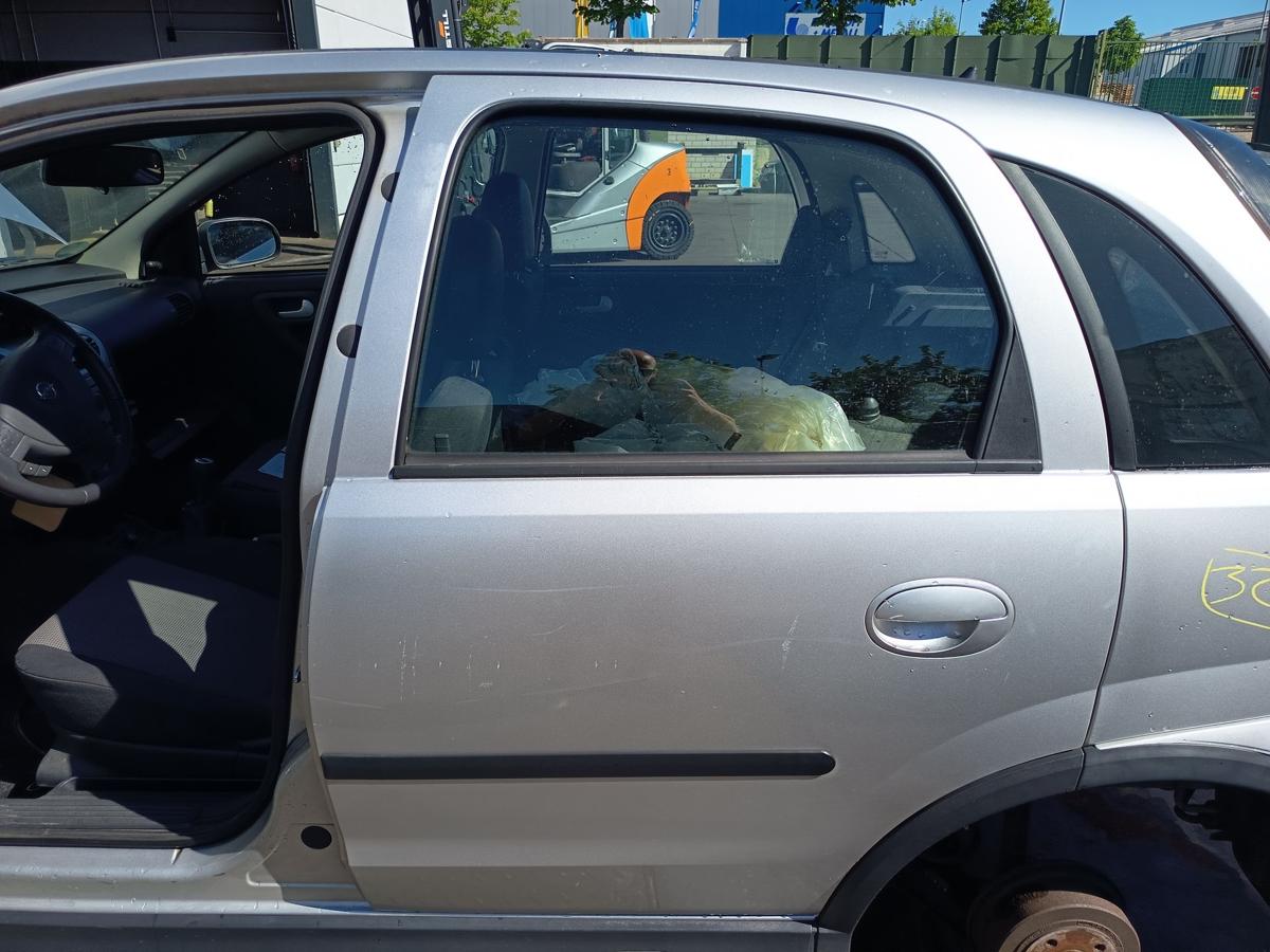 Opel Corsa C original T&uuml;r hinten links Fond Z157 Starsilber Bj 2005