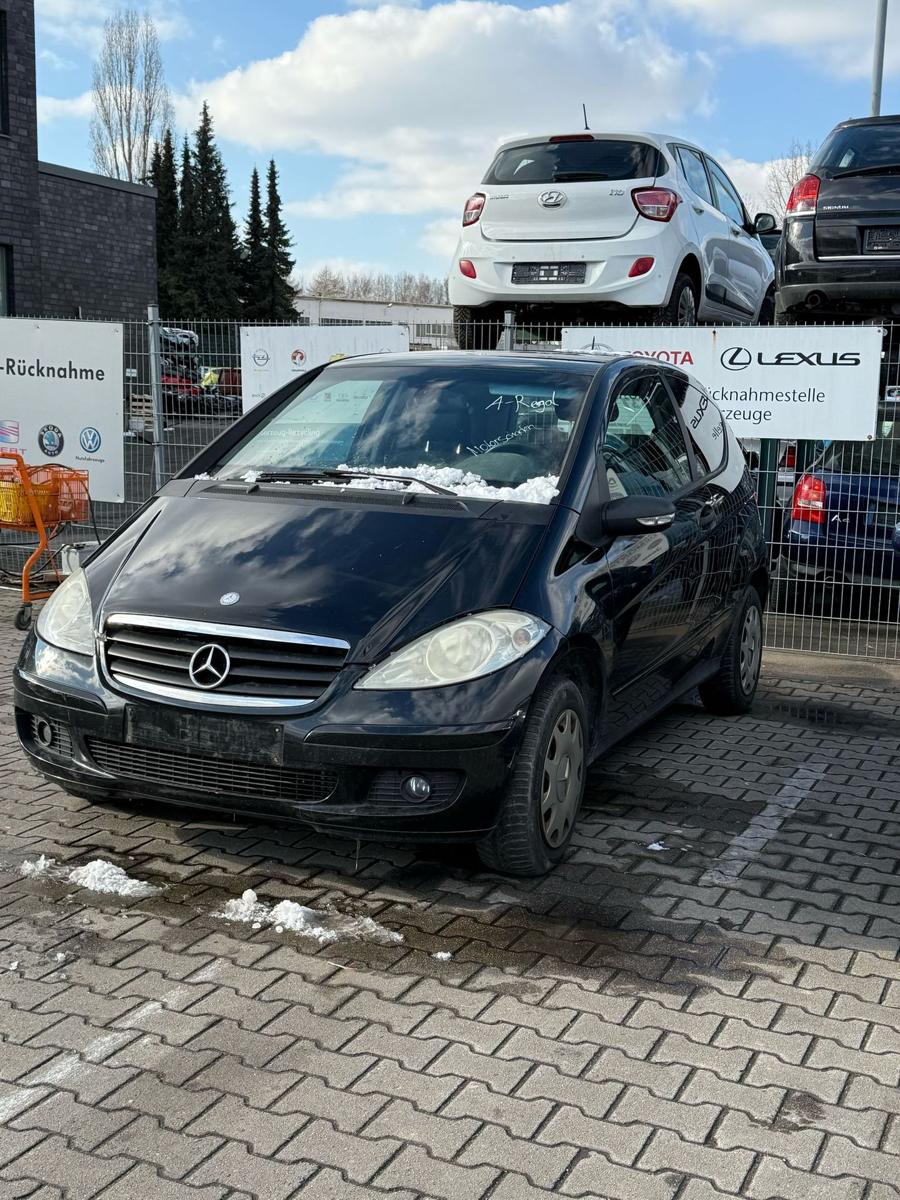 Mercedes Benz A Klasse W169 original Rücklicht Rückleuchte links BJ08