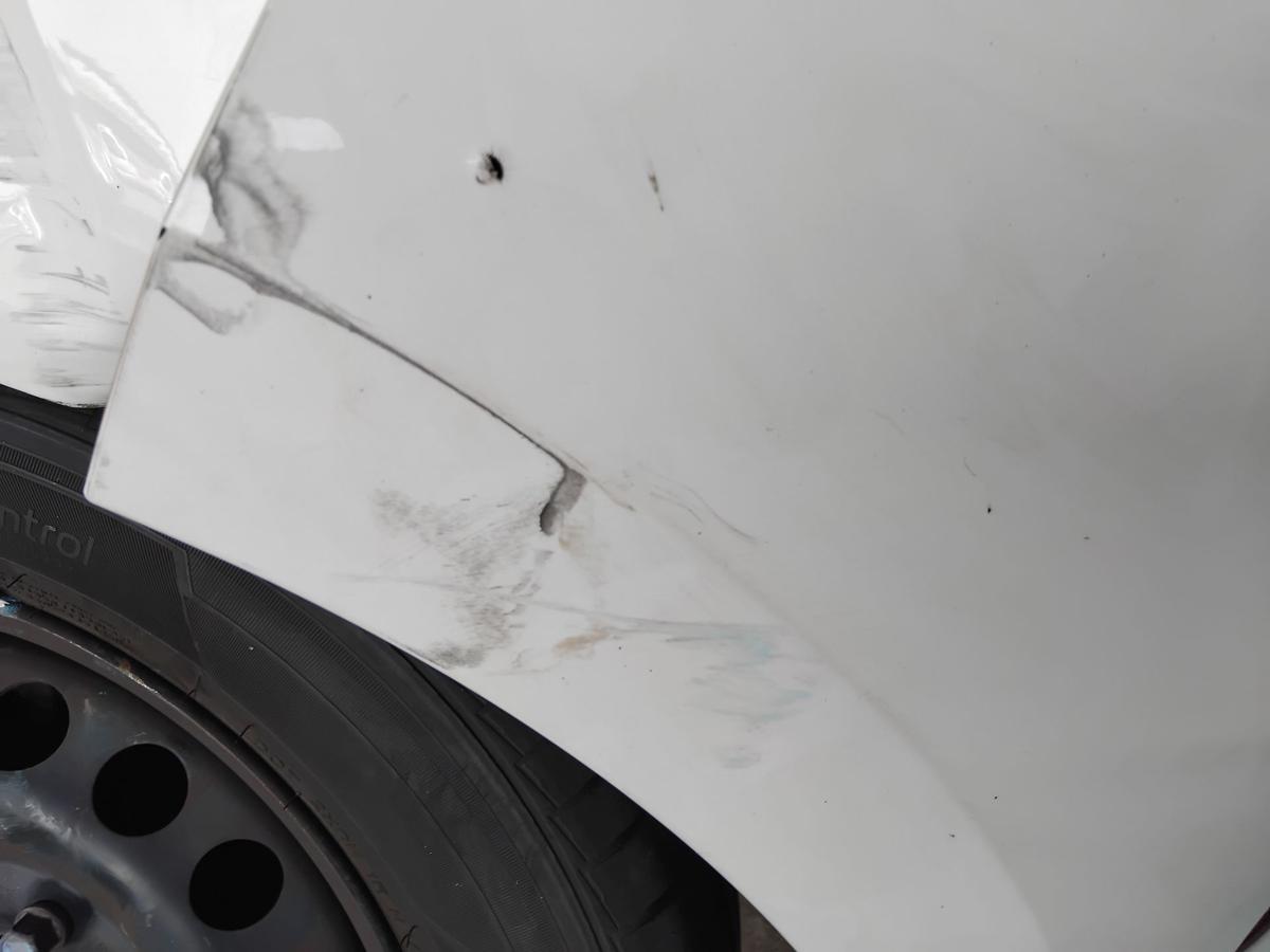 VW Golf 7 Facelift orig Sto&szlig;f&auml;nger Sto&szlig;stange hinten Flie&szlig;heck BJ2019 LC9A pure white