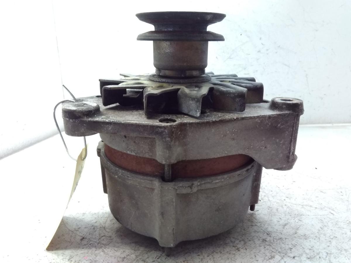 Audi 80 B3 Typ 89 original Lichtmaschine Generator 90A Bosch 1.8 66kw JN Bj.1989 026903015F