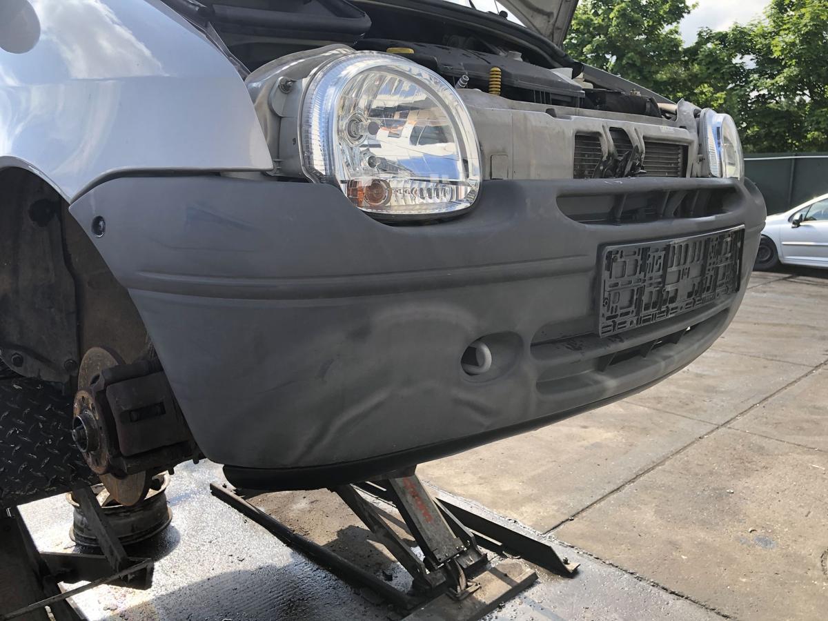 Renault Twingo I original Stoßstange Fänger vorn/Front unlackiert Bj 2006