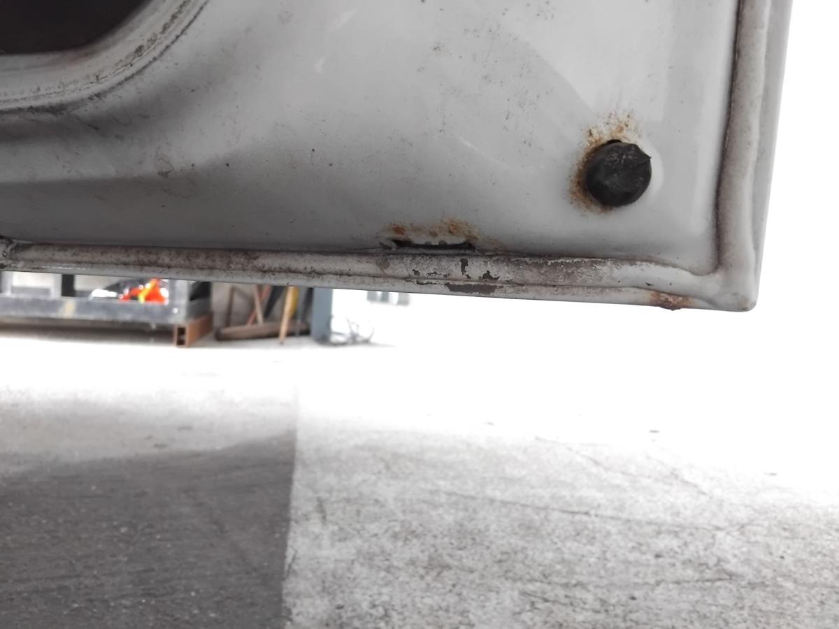 Mercedes Vito 638 Tür vorn rechts Beifahrertür arktikweiss 9147 BJ2003