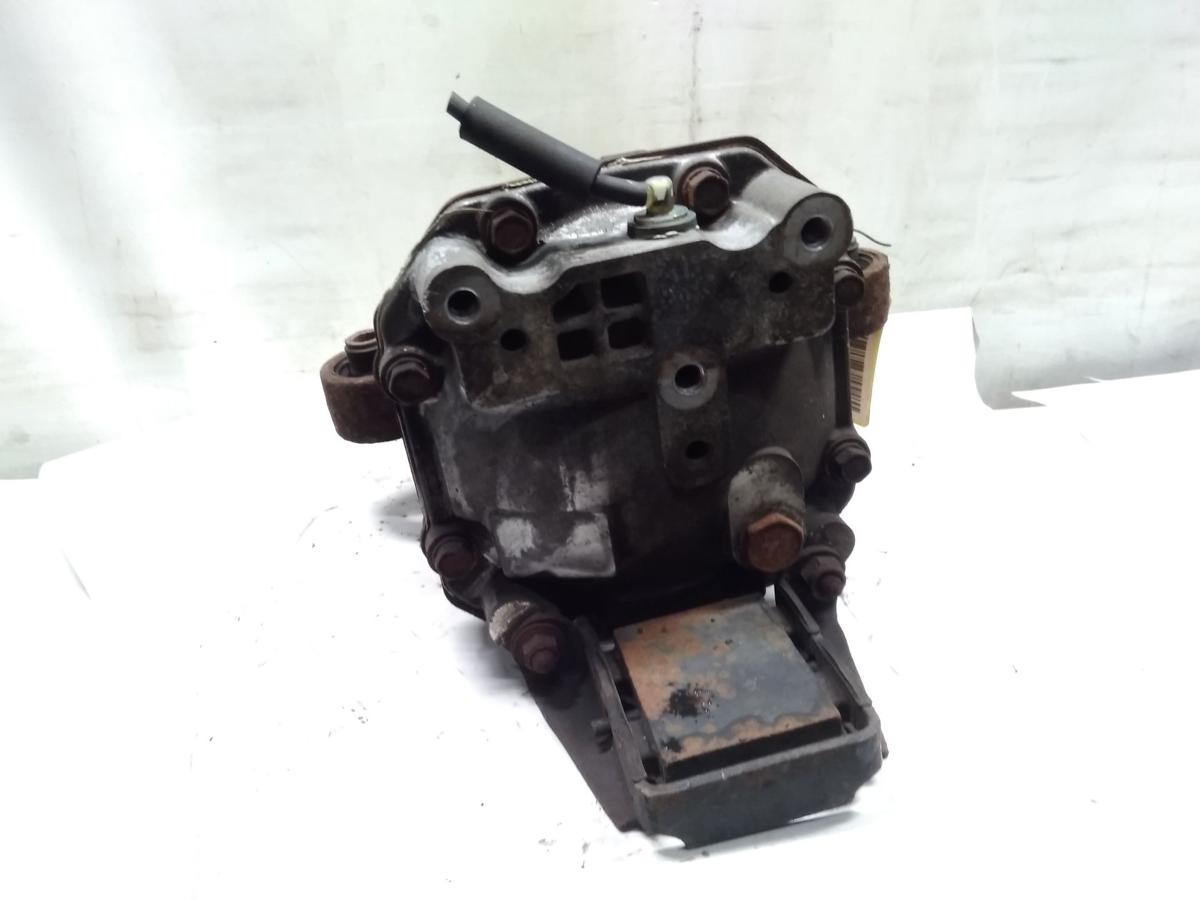 Mitsubishi Outlander 1 CU Differential Hinterachse MR111746 2.4 118kW BJ2004