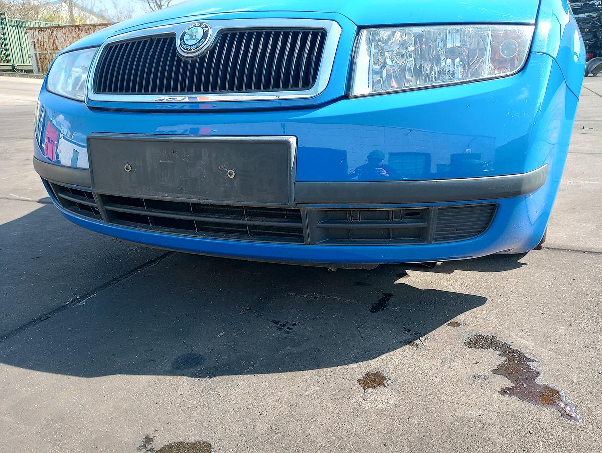 Skoda Fabia 6Y orig Stoßstange vorn LF5M Laser Blau Bj 2004